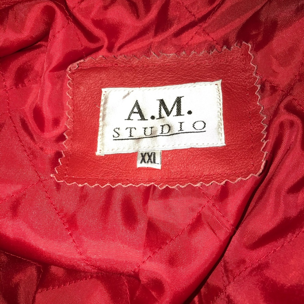 🔥Red leather coat🔥 - Picture 8 of 8
